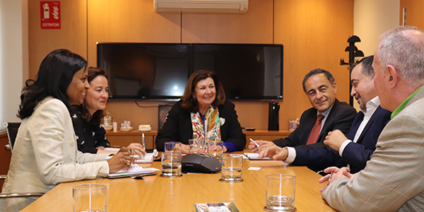 Reunión con la presidenta de INECO